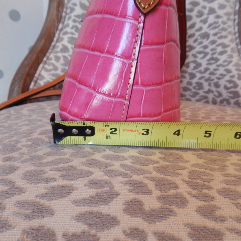 Dooney & Bourke Suki Crossbody Pink Croc NWT - Picture 8 of 16